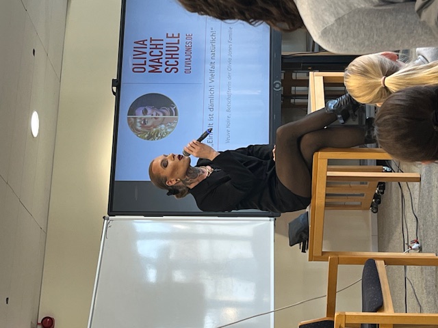 Veuve Noir 2026 (1).jpeg