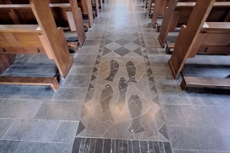 Kirche 4.jpg